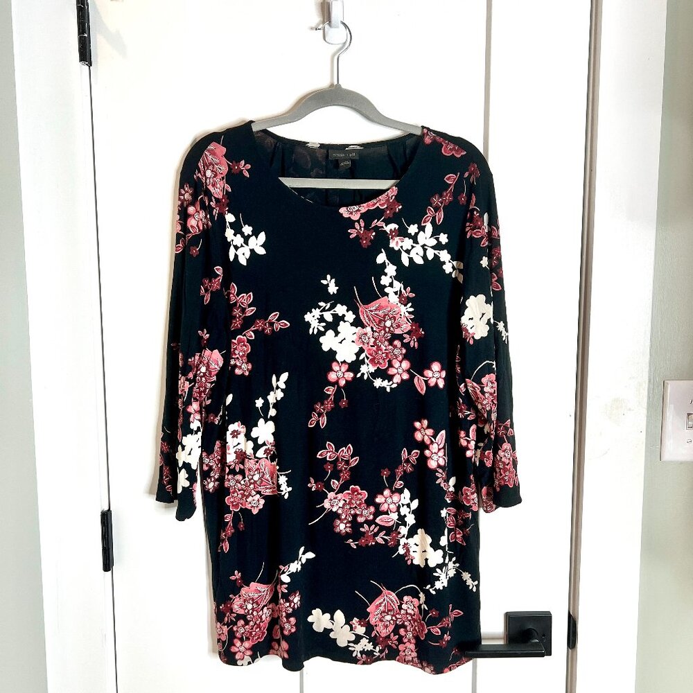 J. Jill WearEver Black Floral Jersey Knit Pleated Back Tunic Top Long Sleeve L